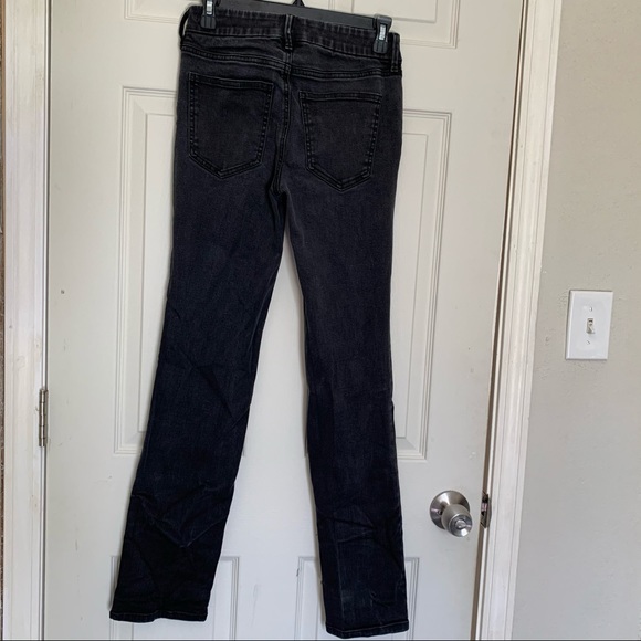 Ann Taylor Jeans - Picture 2 of 3